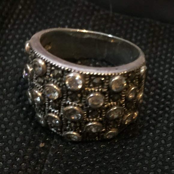 VICTORIA TOWNSEND Sterling Marcasite CZ Wide Cigar Band Ring Sz 7.5 Checker - Picture 2 of 8